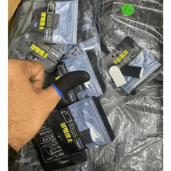 Gaming gloves|Pubg Gloves 2 set pcs, totally 4 Gloves